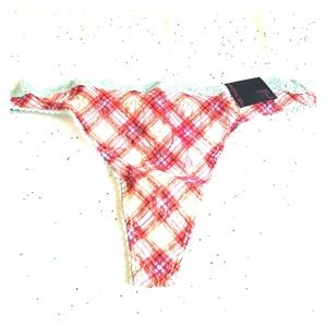 Material girl // underwear // thong